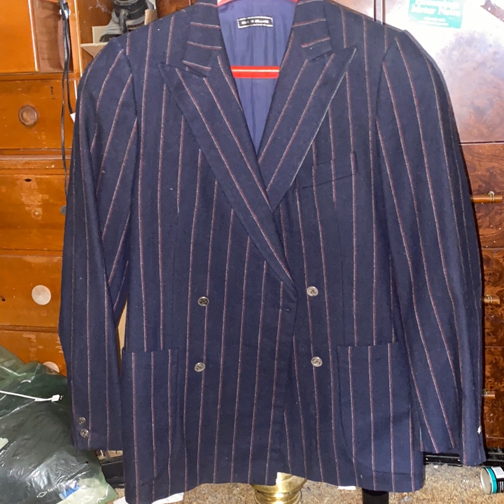 Men’s medium, suit jacket, unsure of brand, in great condition, made in Holland